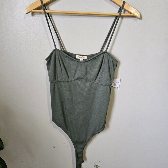 NWT MOA MOA SAGE GREEN BODYSUIT TANK TOP SIZE L - Picture 1 of 9